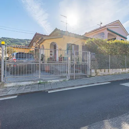 Lucia In - Goelba * מרצ'יאנה מרינה